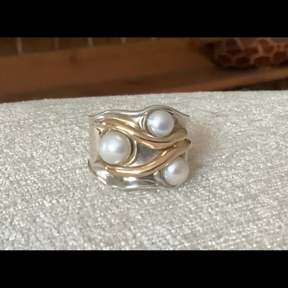 Hagit Gorali Sterling Silver & 14k gold Pearl ring
